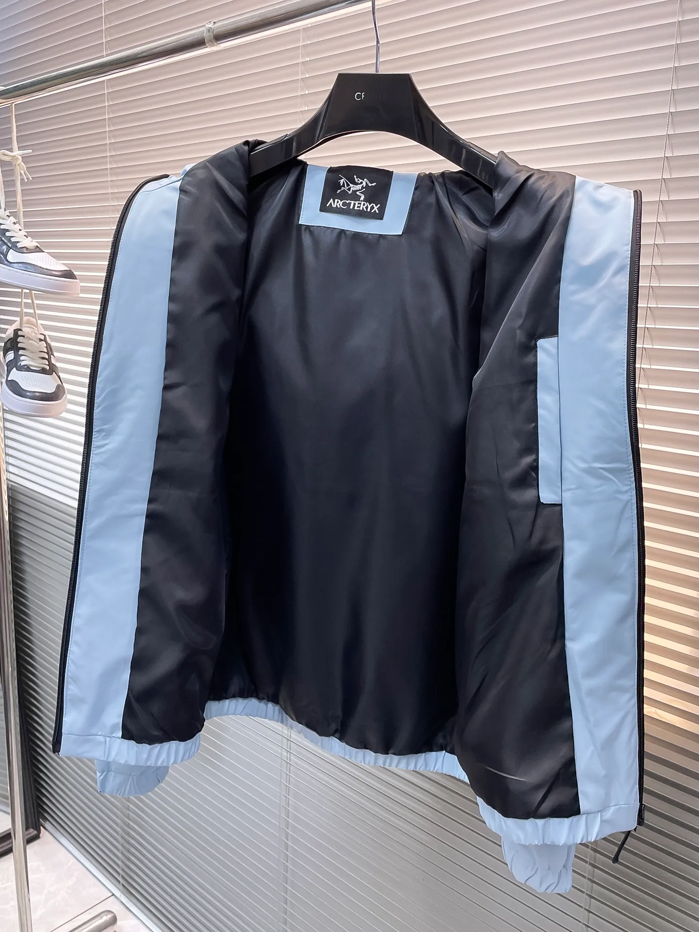 Same Style， ， 2026 New Arrival ， Original Premium Breathable ， ， ， Quality。 ， Sizes：M～3XL， 195